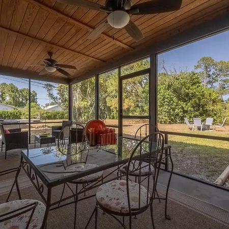 Villa Retro Ranch